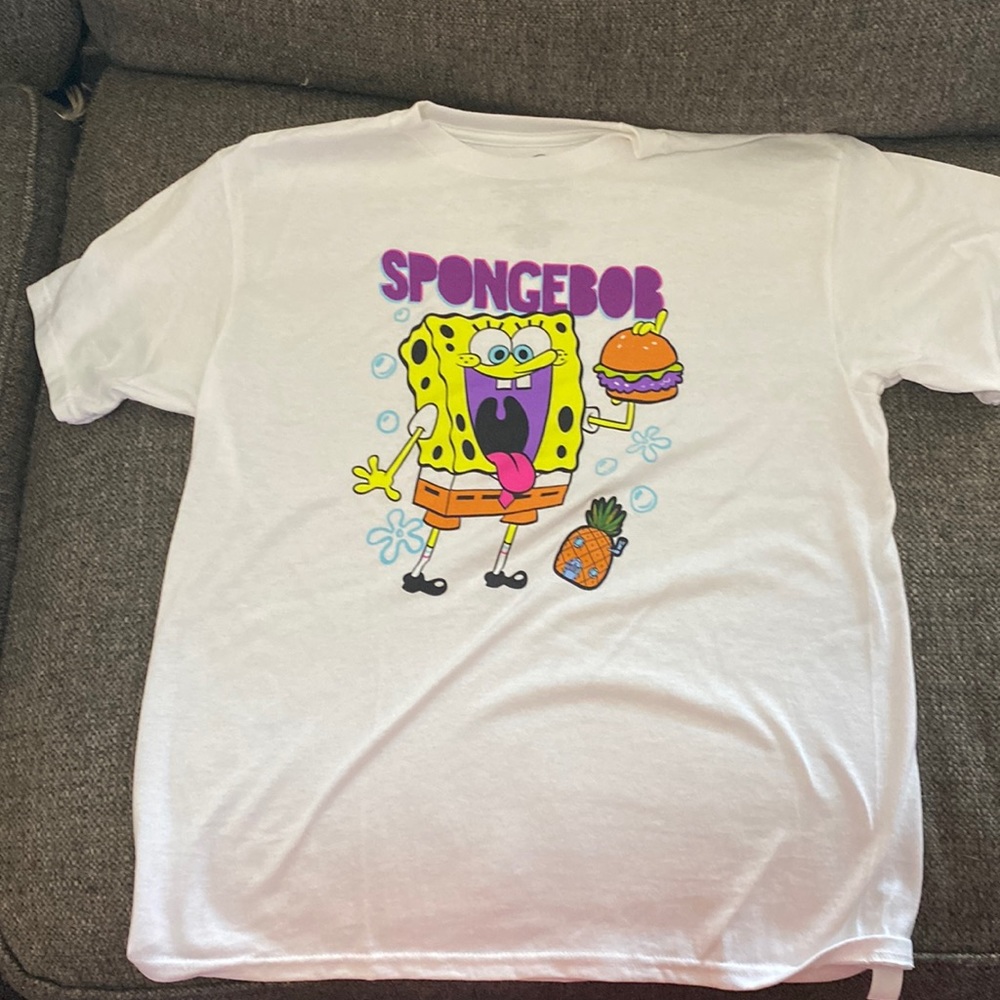 the branding is spongebob squarepants nickelodeon, true to size and white